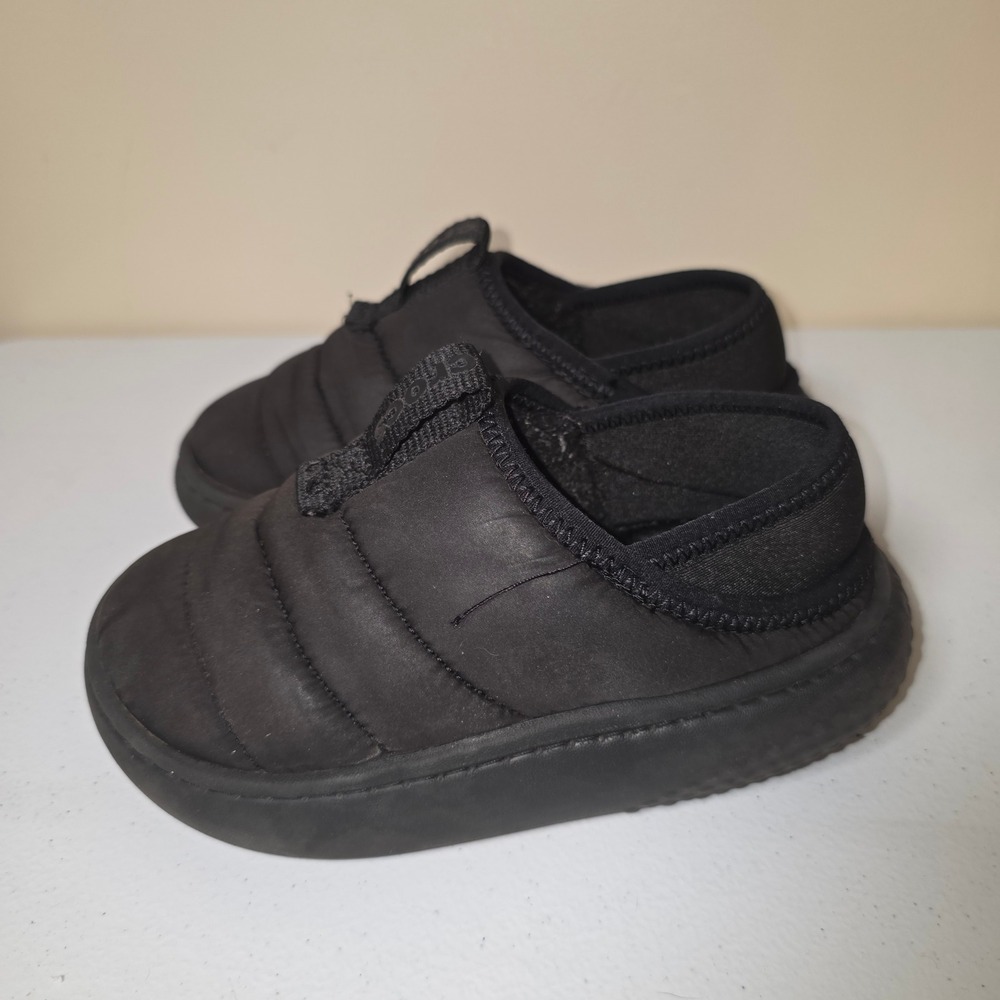 Crocs Kids Classic Neo Puff Lined Slipper Black Quilted Slip On Shoe Moc Size 11